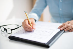 Political report: Phasing dispensing, emergency allergy treatments and vaccination