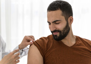 Pharmacists Urge Public to Get the Flu Vaccine Early This Winter